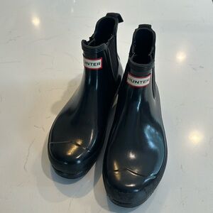 Hunter Women’s US size 8 mini rain boots
